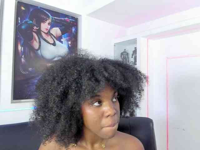 AmiraJones AmiraJones