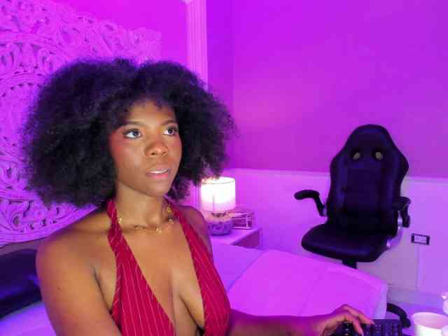 AmiraJones