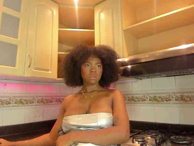AmiraJones AmiraJones