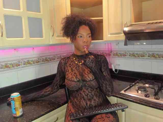 AmiraJones