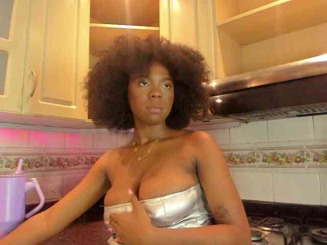 AmiraJones