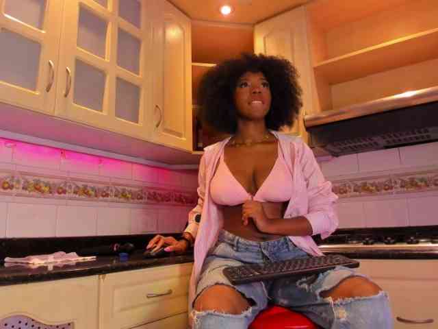 AmiraJones