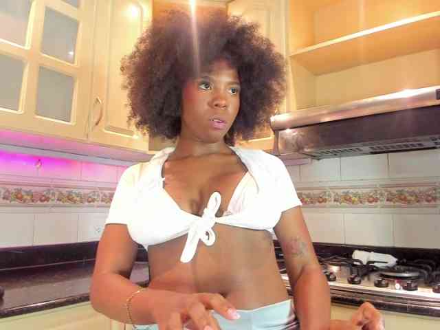 AmiraJones