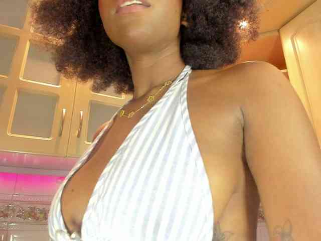 AmiraJones AmiraJones