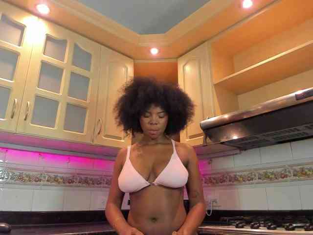 AmiraJones