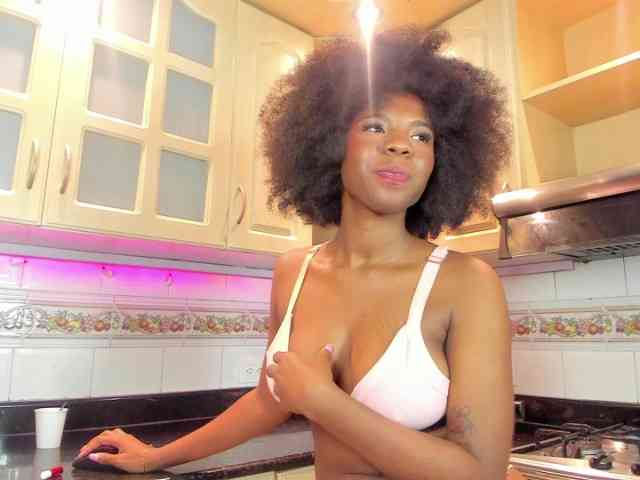 AmiraJones