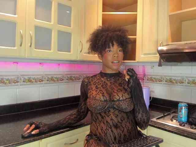AmiraJones private