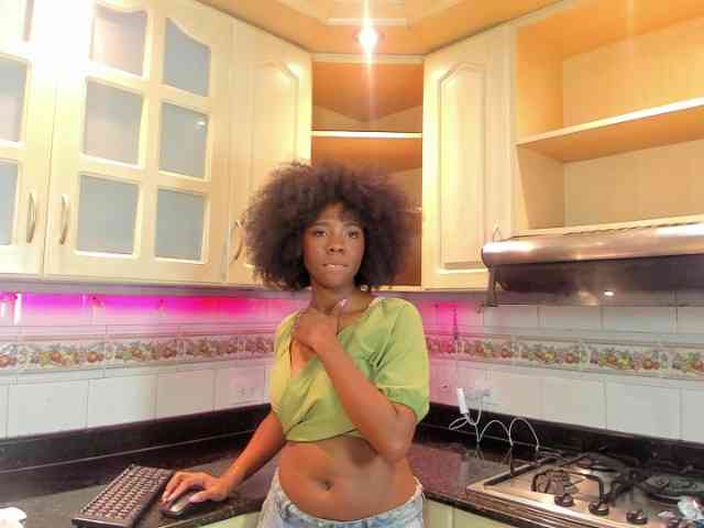 AmiraJones