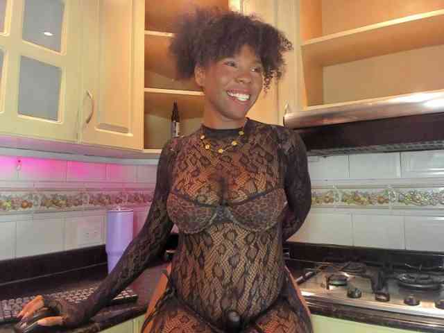 AmiraJones