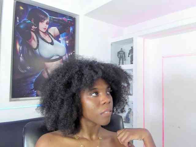 AmiraJones AmiraJones