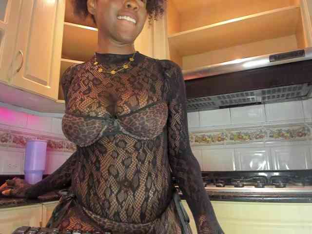 AmiraJones