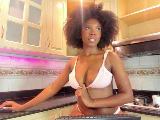 AmiraJones
