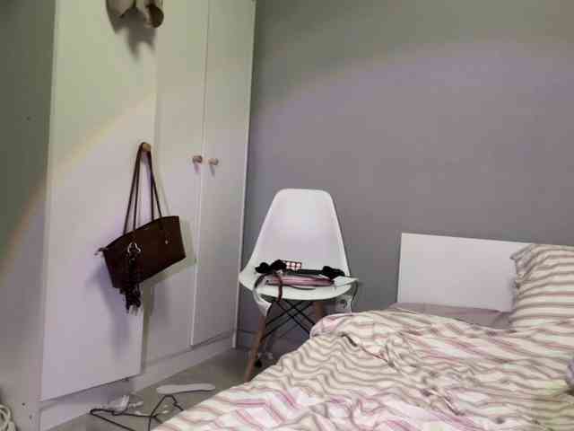 SweetBambii webcam