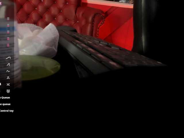 nicollequeen