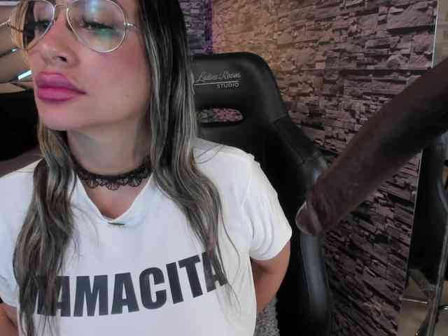 nicollequeen