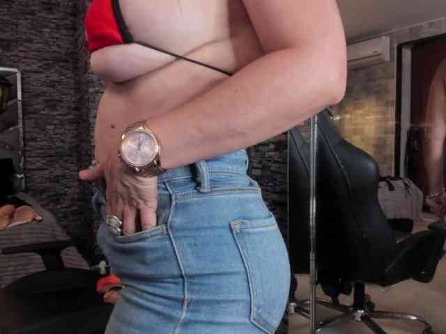 nicollequeen webcam