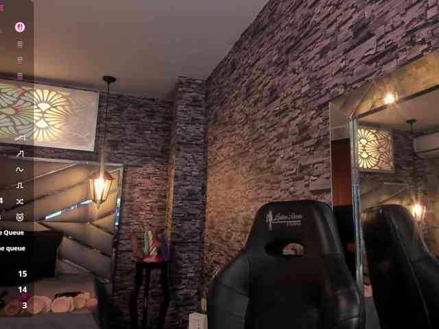 nicollequeen webcam