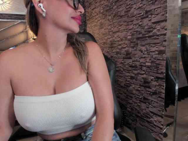 nicollequeen