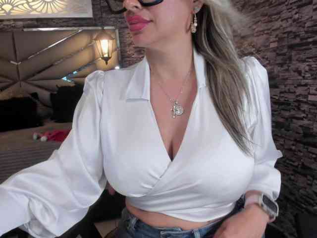 nicollequeen