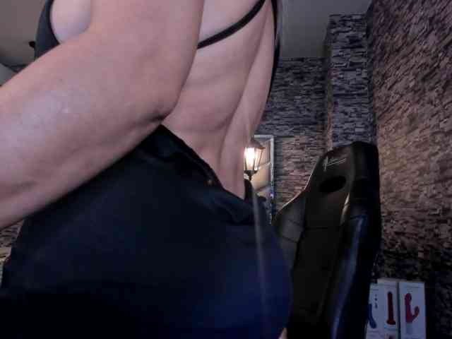 nicollequeen webcam