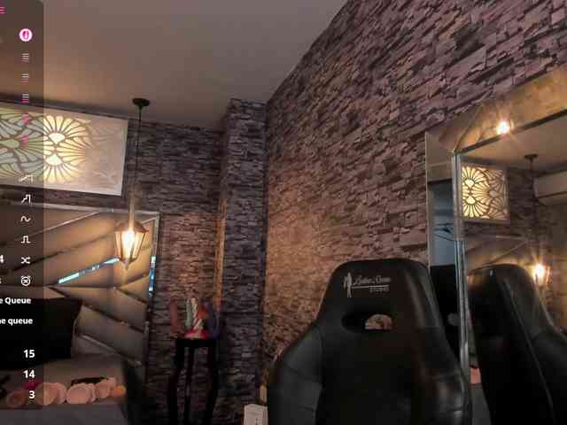 nicollequeen webcam