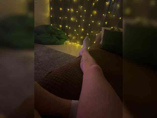 Denis2005-1982 Live Webcam on BongaCams