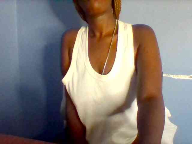 Curvypetite webcam