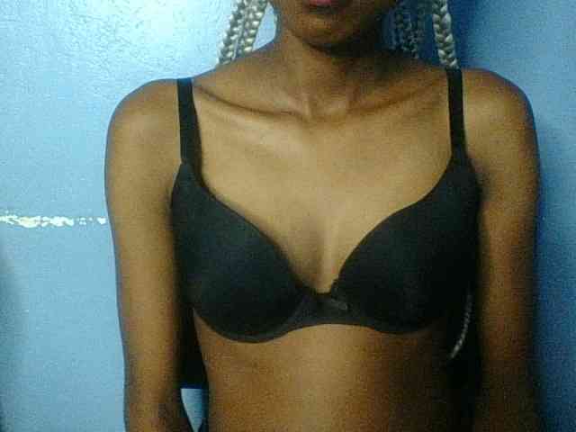 Curvypetite webcam