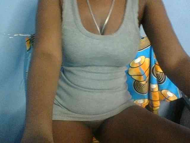 Curvypetite webcam