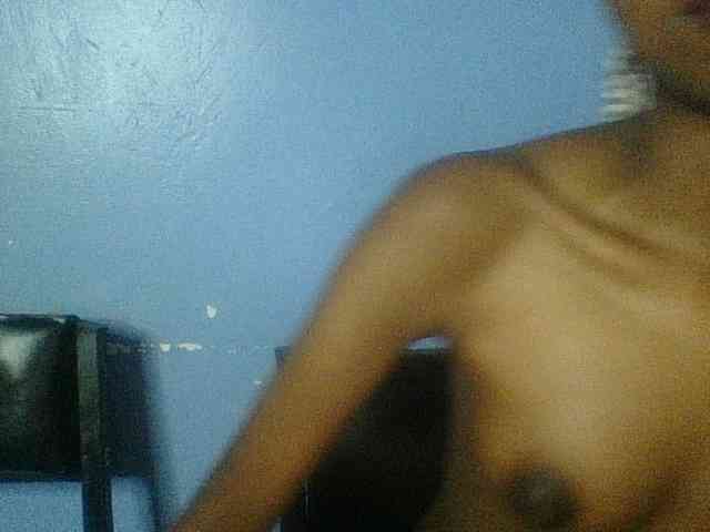 Curvypetite webcam