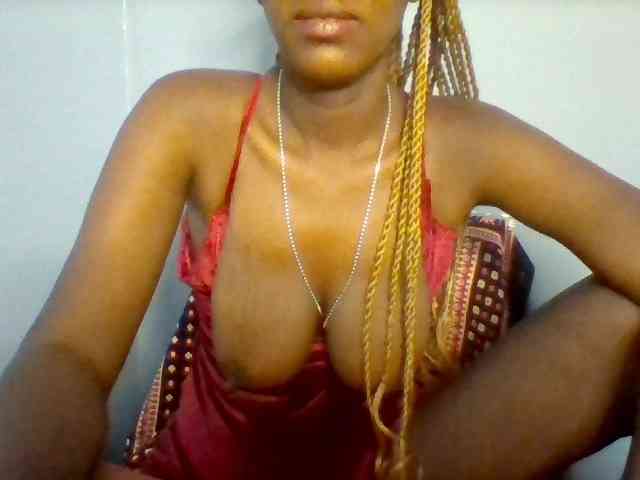 Curvypetite webcam