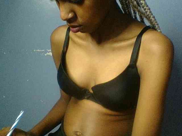 Curvypetite webcam
