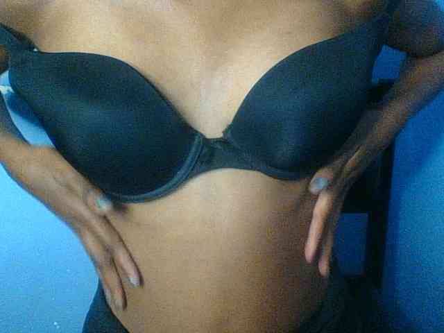Curvypetite webcam