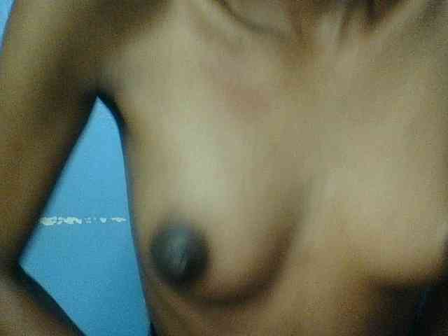 Curvypetite webcam