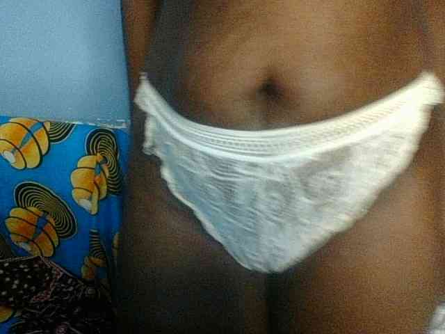 Curvypetite webcam