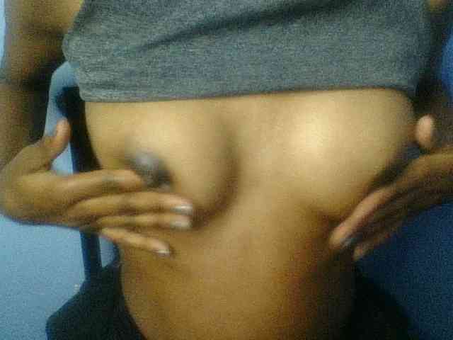 Curvypetite webcam