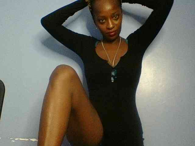 Curvypetite webcam