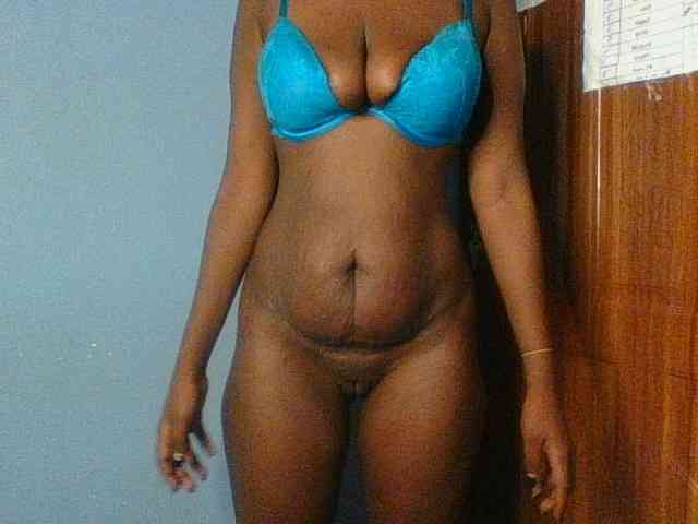 Curvypetite webcam