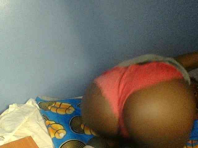 Curvypetite webcam