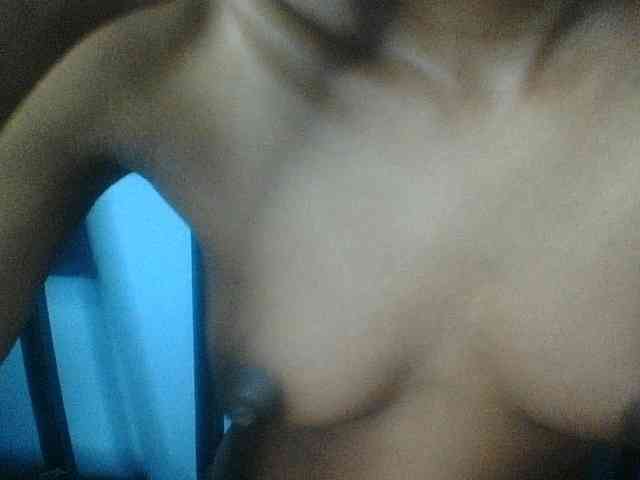 Curvypetite webcam