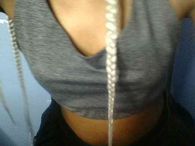 Curvypetite webcam