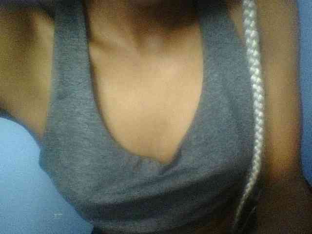 Curvypetite webcam