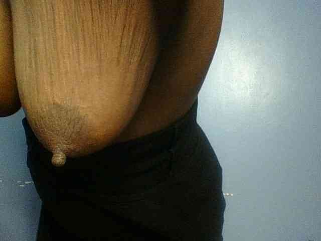 Curvypetite webcam
