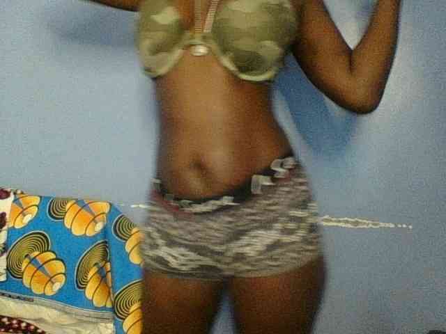 Curvypetite Curvypetite