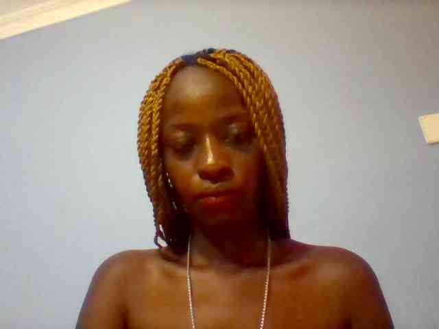 Curvypetite webcam