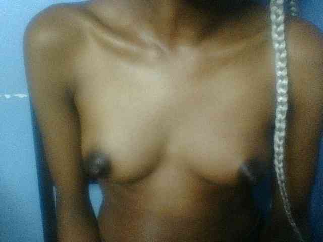 Curvypetite webcam