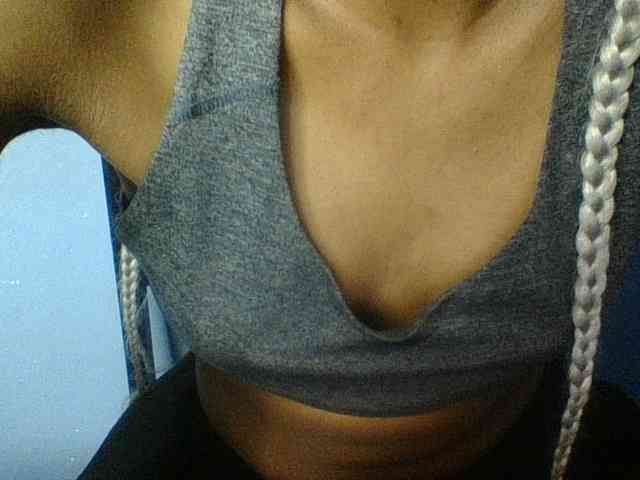 Curvypetite webcam