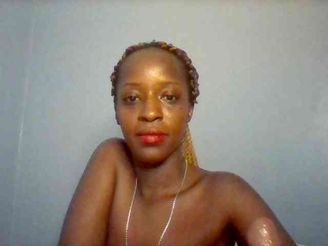 Curvypetite webcam