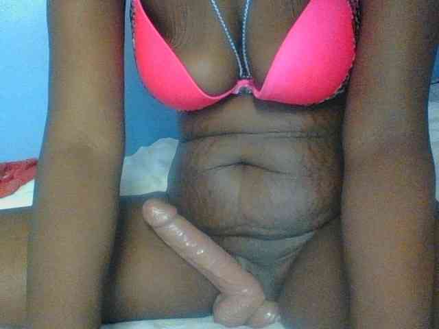 Curvypetite webcam