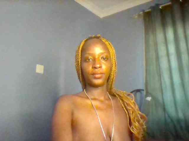 Curvypetite webcam